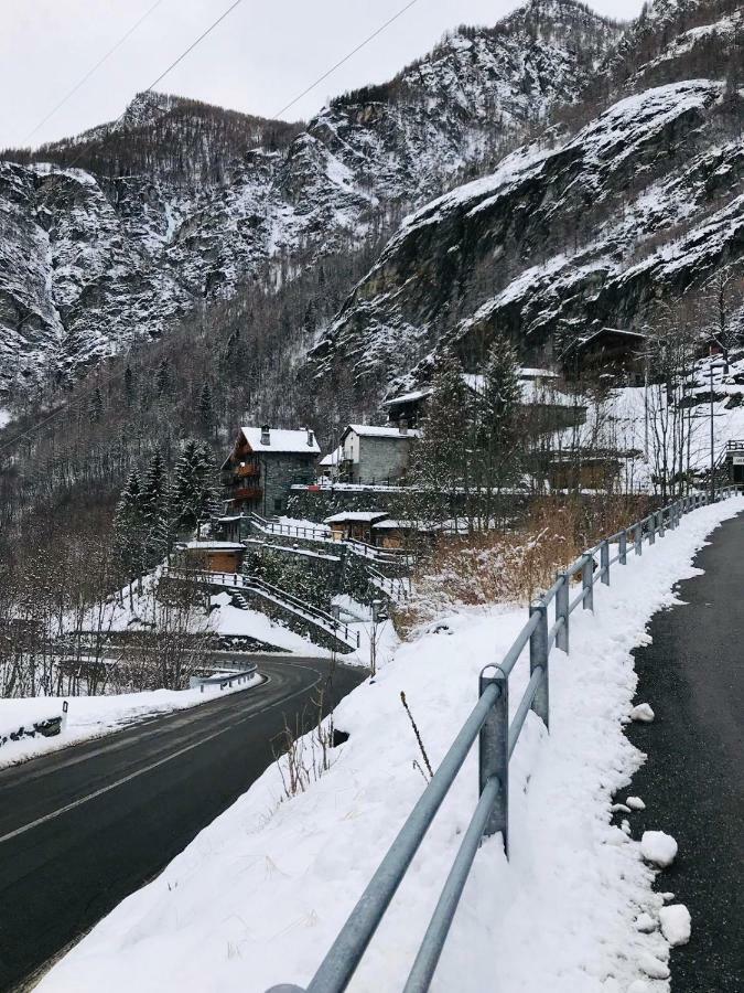 Casa Vacanze Nora Chamois Eksteriør bilde